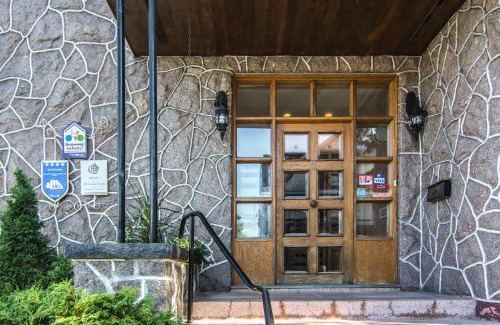 Jonquiere Bed & Breakfast | Gite Au P'tit Manoir B&B