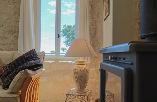 Moncrabeau House | Gite Bellevue Cottage : A little paradise in Gascony!