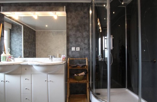 Carentan Cottage | Gite Carentan les Marais, 5 bedrooms, 10 persons
