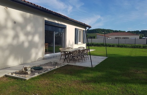 Sainte-Livrade-sur-Lot House | GITE Chez mamie 7 people in Ste Livrade sur Lot