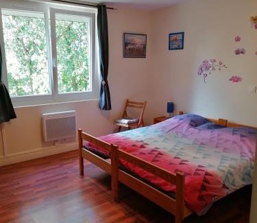 Valence-sur-Baise Apartment | Gite chez Pierrette