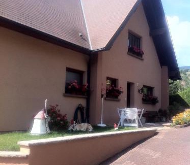 Freland Apartment | GITE CHEZ SYLVIE