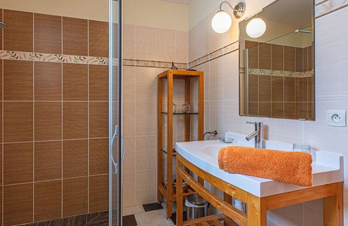 Chouzy-sur-Cisse Cottage | Gite Chouzy-sur-Cisse, 4 bedrooms, 8 persons