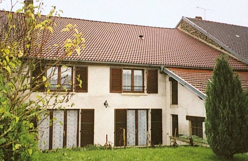 Grand Langres Cottage | Gite Dampierre, 2 bedrooms, 5 persons