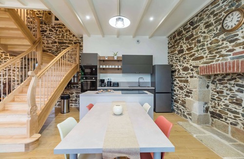 Saint-Clet House | Gite de charme a la campagne, a 15 km de la mer