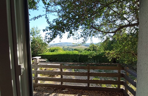 Fain-les-Moutiers House | Gite de la ferme de Belle Vue