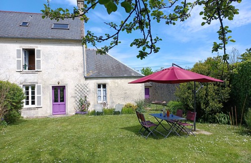Sainte-Honorine-des-Pertes House | Gite de la Flambardiere, close to the sea and hiking trails,
