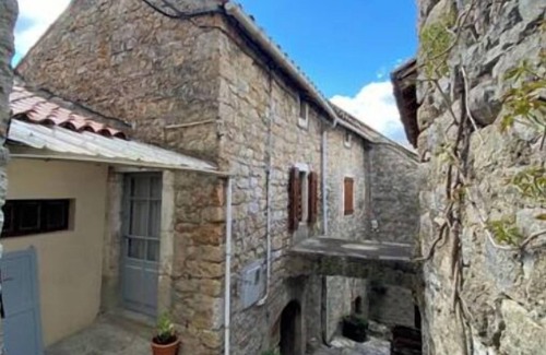 Mostuejouls House | Gite de La Via Ferrata