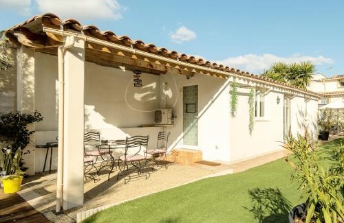 Pont de Vivaux Apartment | Gite du stade Grand Studio 2 lits parking