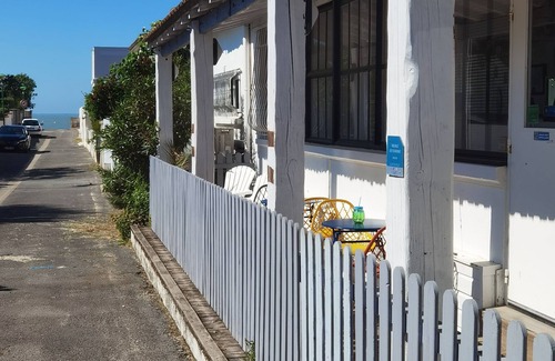 Ronce-les-Bains House | Gîte for 2 to 12 people shops and beach within walking distance