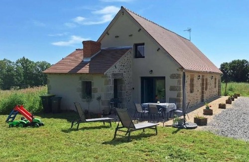 Franchesse Cottage | Gite Franchesse, 3 bedrooms, 6 persons
