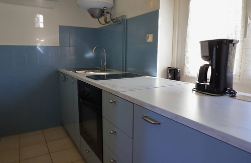 Ouzouer-sur-Trezee Apartment | Gite in the Loiret, near the Loire, on the banks of the Briare canal.