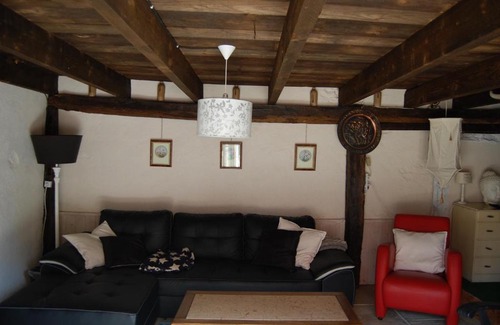 Fleurey-les-Lavoncourt Apartment | Gite Juste Confortable