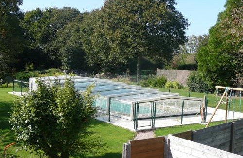 Saint-Grave House | Gite Ker Maria Gite Ker Louis Piscine
