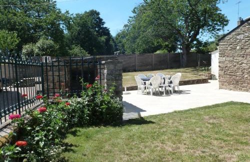 Saint-Grave House | Gite Ker Maria Gite Ker Louis Piscine