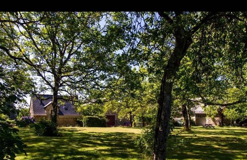Hautefage House | Gite l'Amour Charlannes