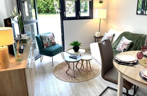 Bonneville-sur-Touques Apartment | GITE L'Orée Deauvillaise 5 minutes DeauvilleTrouville