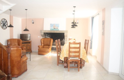 Plounevez-Moedec House | GITE La CORBEILLE 6 People with POOL