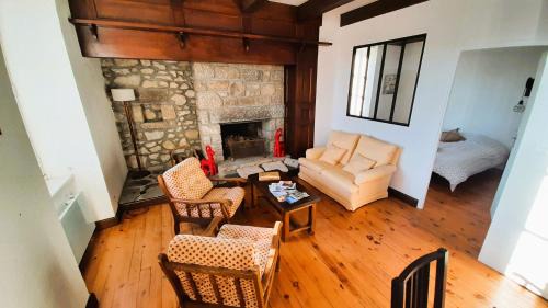 Le Chambon-sur-Lignon Apartment | Gite La Coustourelle - Appartement T4 en coeur de village