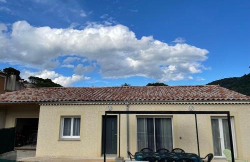 Les Ollieres-sur-Eyrieux Villa | Gite La Dolce Vita