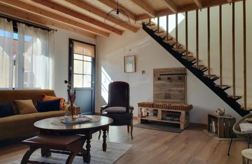La Chapelle-dʼAngillon House | Gite La Roseraie maison au calme à la campagne