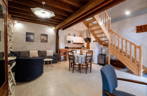 Gargilesse-Dampierre House | Gîte Léon -In the heart of the village