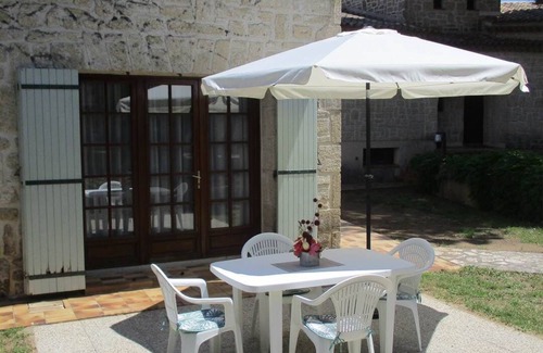 Valros House | Gite les Lavandes, 4 Personnes