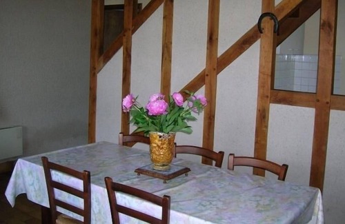 Lucay-le-Male House | Gite Luçay-le-Mâle, 2 bedrooms, 4 persons
