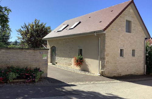 Maizieres Cottage | Gite Maizières, 2 bedrooms, 5 persons