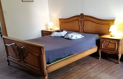 Montvicq Cottage | Gite Montvicq, 3 bedrooms, 6 persons