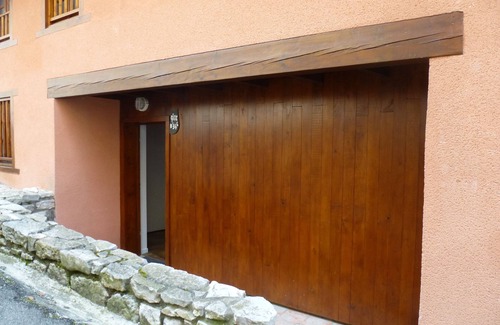 Montoulieu Apartment | Gite on 2 levels, in authentic village, in Cathar country near Montségur.