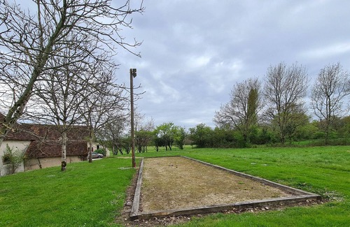 Paulnay House | Gite Paulnay, 2 bedrooms, 6 persons