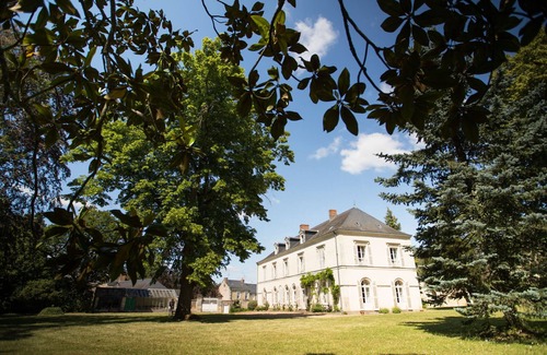 Precigne Cottage | Gite Précigné, 8 bedrooms, 15 persons