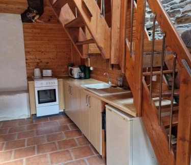 Laniscat Apartment | Gite rustique en Centre Bretagne