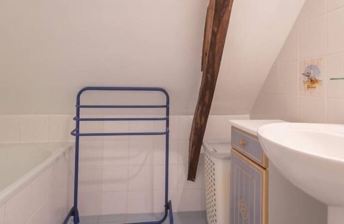 Saint-Lyphard Cottage | Gite Saint-Lyphard, 2 bedrooms, 4 persons