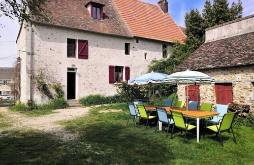 Doue House | Gite Terre de Doue, a Briarde getaway for family and friends