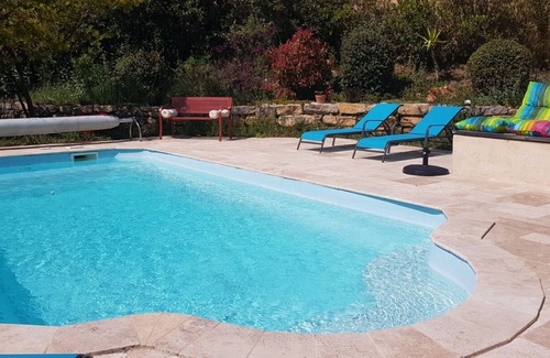 Le Val House | Gite with access to swimming pool