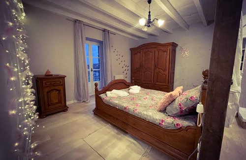 Essey House | Gite with jacuzzi for good times