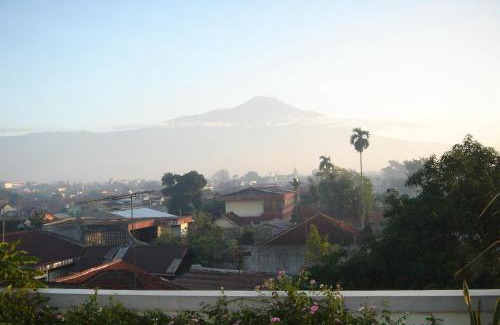 Purwokerto House | GK Gallery Rumah Sewa
