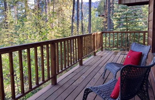 West Glacier Cabin | Glacier Ridge Cabin of Park and Golf Course
