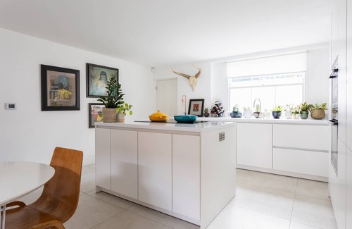 Newington Apartment | Gladstone Street by onefinestay