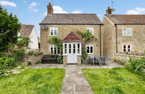 Sutton Benger House | Gladwyn Cottage