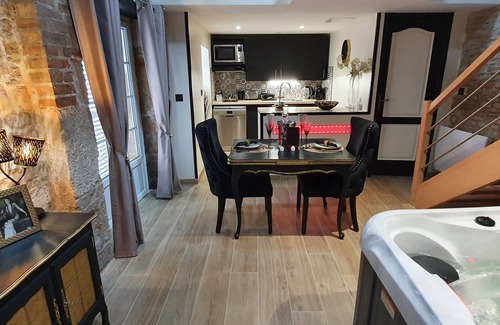 Argences House | Glamorous gîte with private SPA near Caen and Cabourg