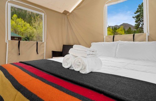 Poudre Park House | Glamp 1- Bighorn Sheep