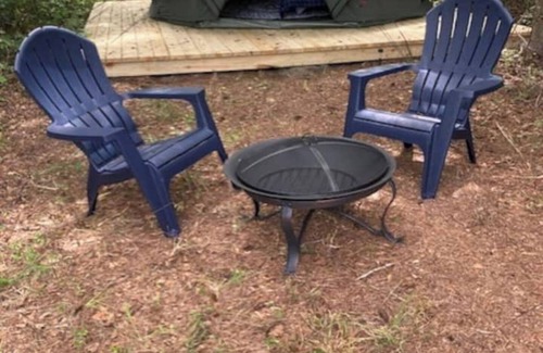 Yulee House | Glamp under the stars on a farm!