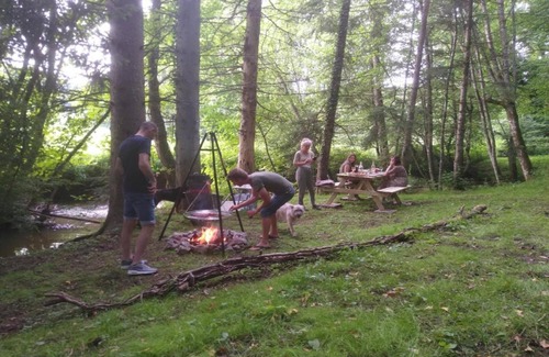 Signy-lAbbaye Apartment | Glamping in Signy-l’Abbaye