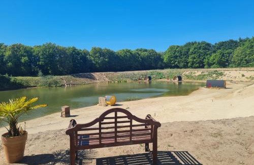 Nordholz Other | Glamping Pod im Wald mit Hund