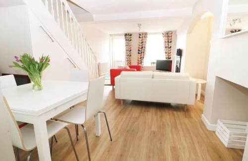 Y Felinheli House | Glan Y Don