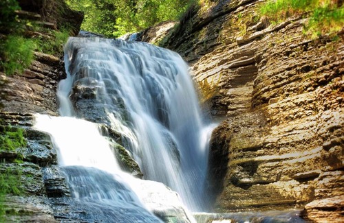 South Rutland House | Glendale Lodge, ATV, Snowsleds, Hunting, Kayaking, Hiking, Great Outdoors,