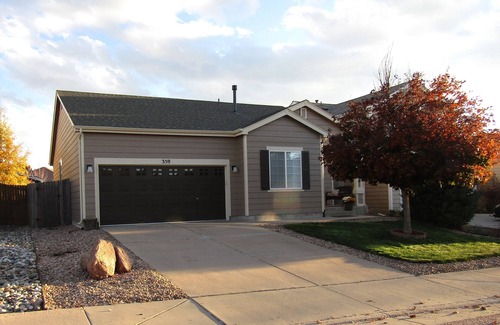 Gleneagle House | "Gleneagle Getaway"- HOT TUB and 5 minutes to AFA!